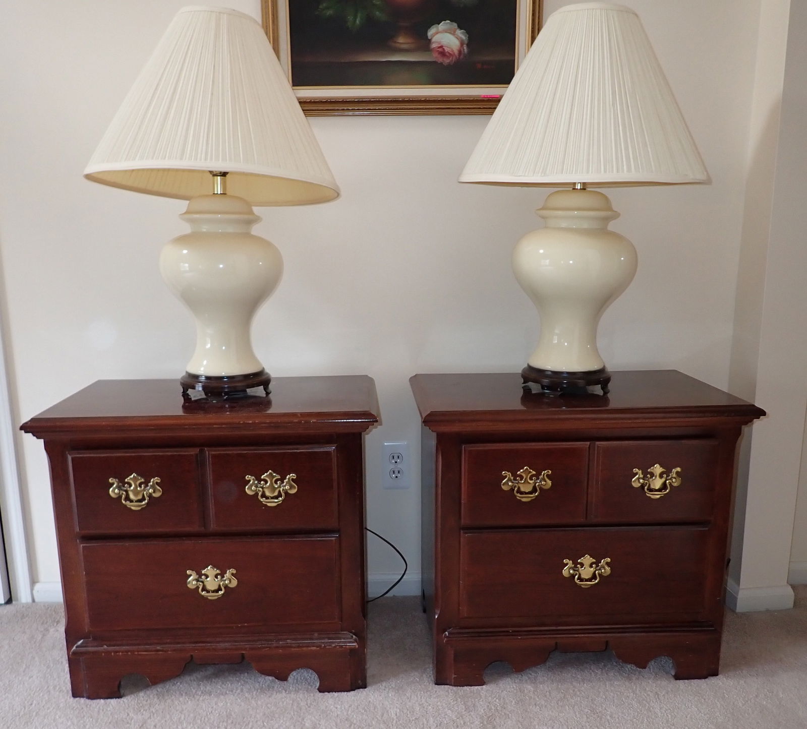 Thomasville Impressions Nightstands & Lamps: Night stands are approx 16" x 26" x 23 1/4" tall. No shipping ! Buyer to remove from second floor. Does not include painting !