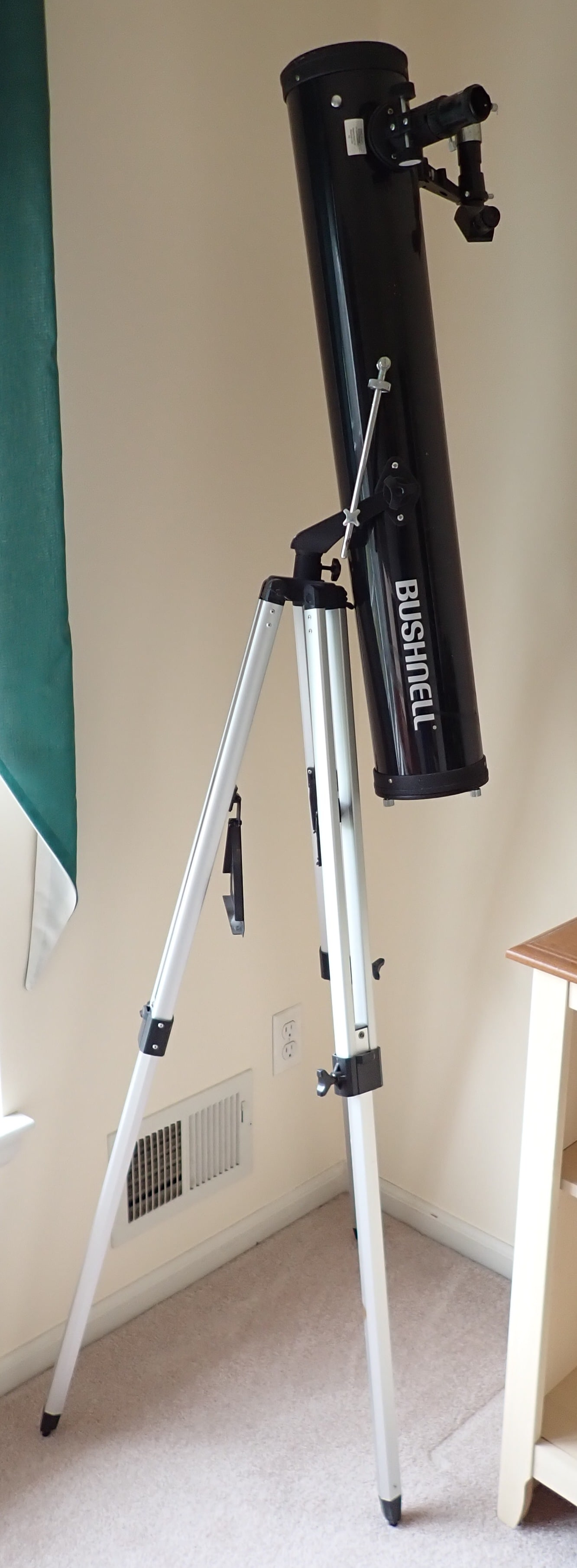 Bushnell Telescope (1 of 2)