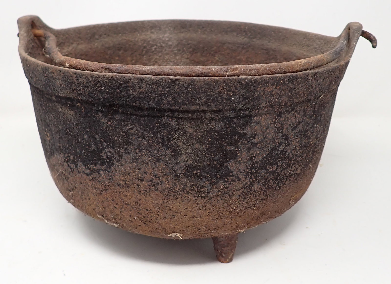 Footed Kettle: Approx 10 1/4" in diameter and 6 1/2" tall