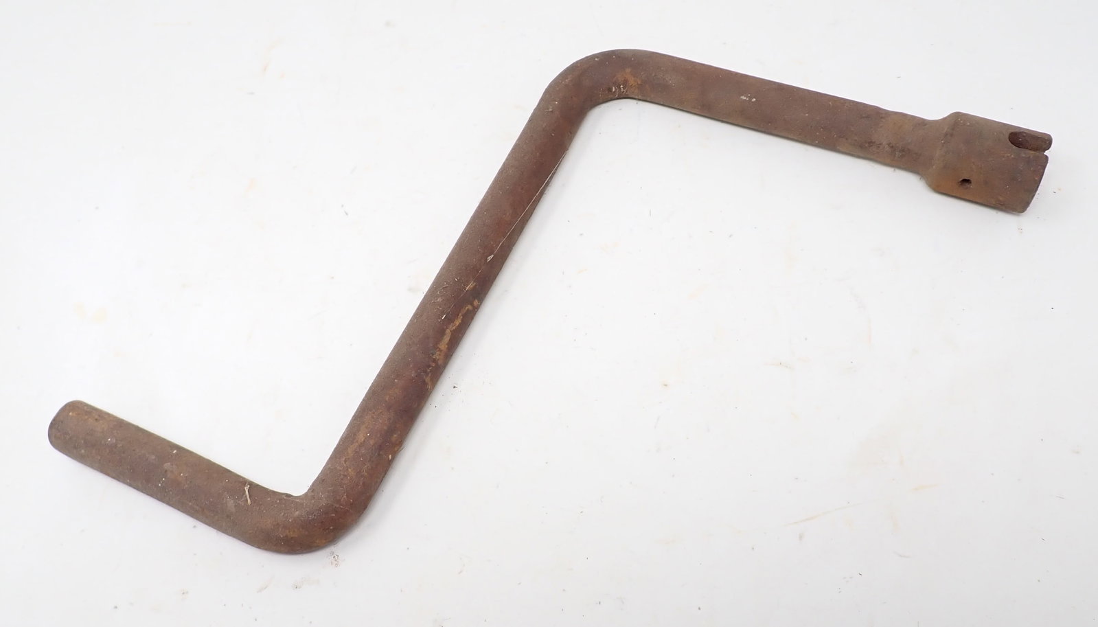 Tractor Crank: ID is approx 3/4"