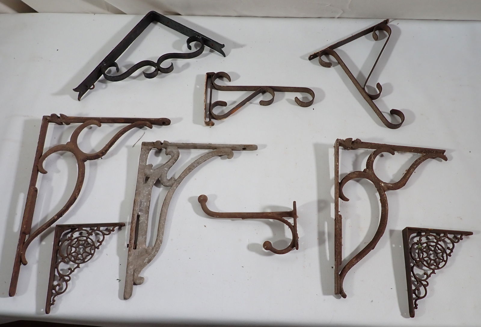 Shelf Brackets Plant Hangers & Hook (1 of 5)