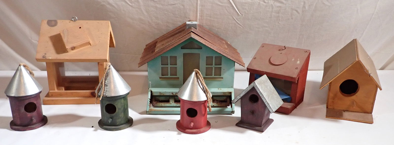 Bird Houses & Feeders (1 of 3)