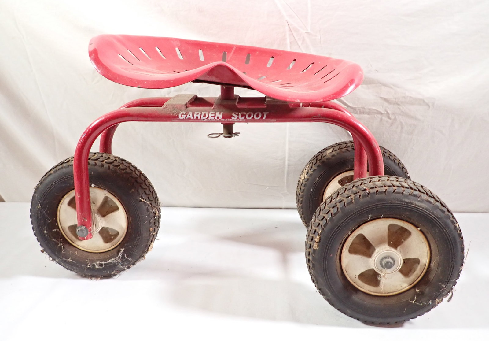 Garden Scoot Stool: Apprx 13 1/2" x 31" x 16 3/4" to seat. Tires are hard rubber. No shipping !