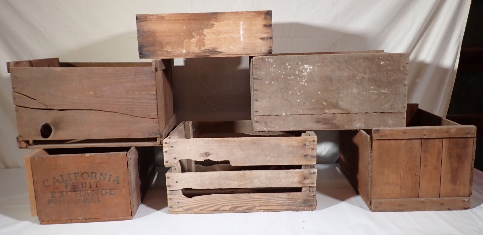 Wooden Crates / Boxes (1 of 4)