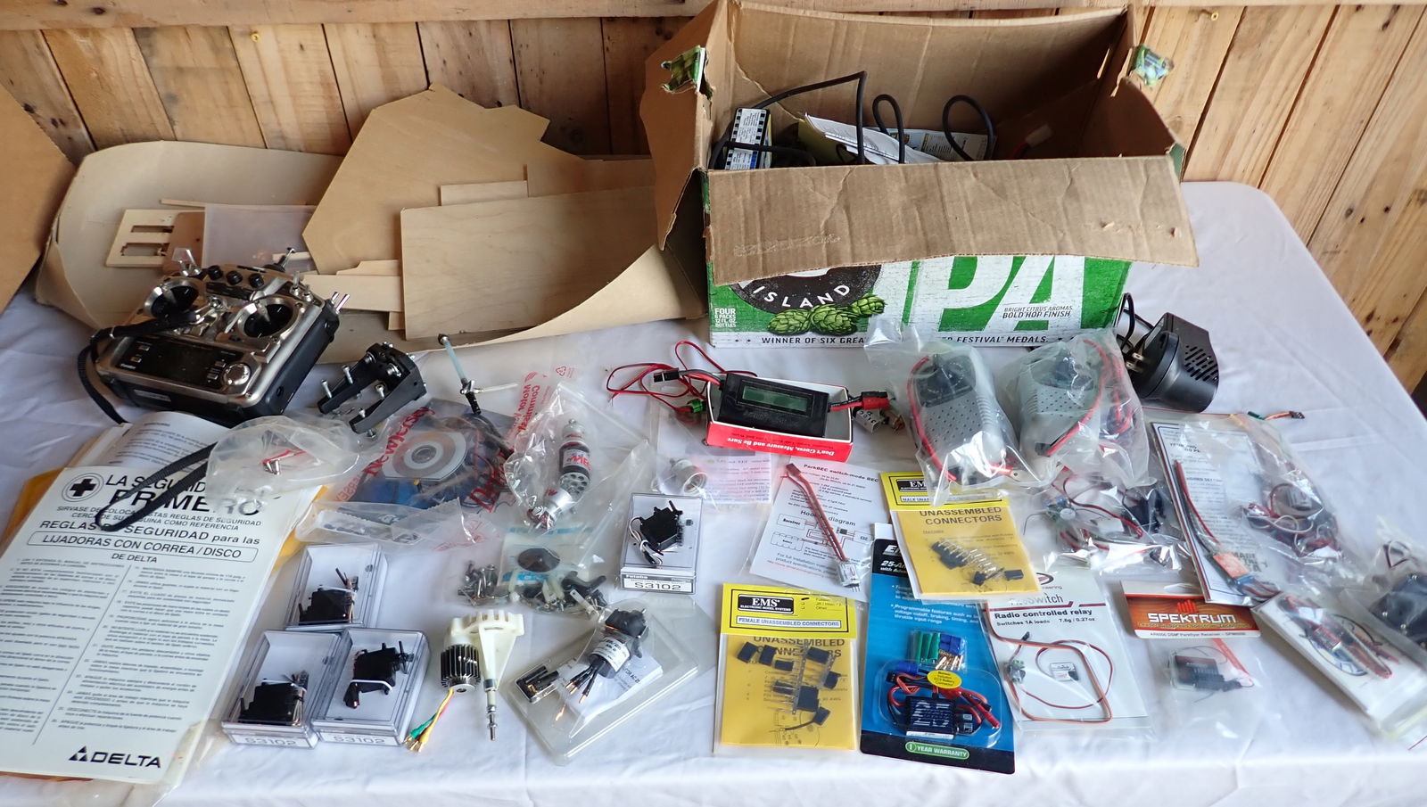 Remote Control Airplanes Parts & Accessories (1 of 13)