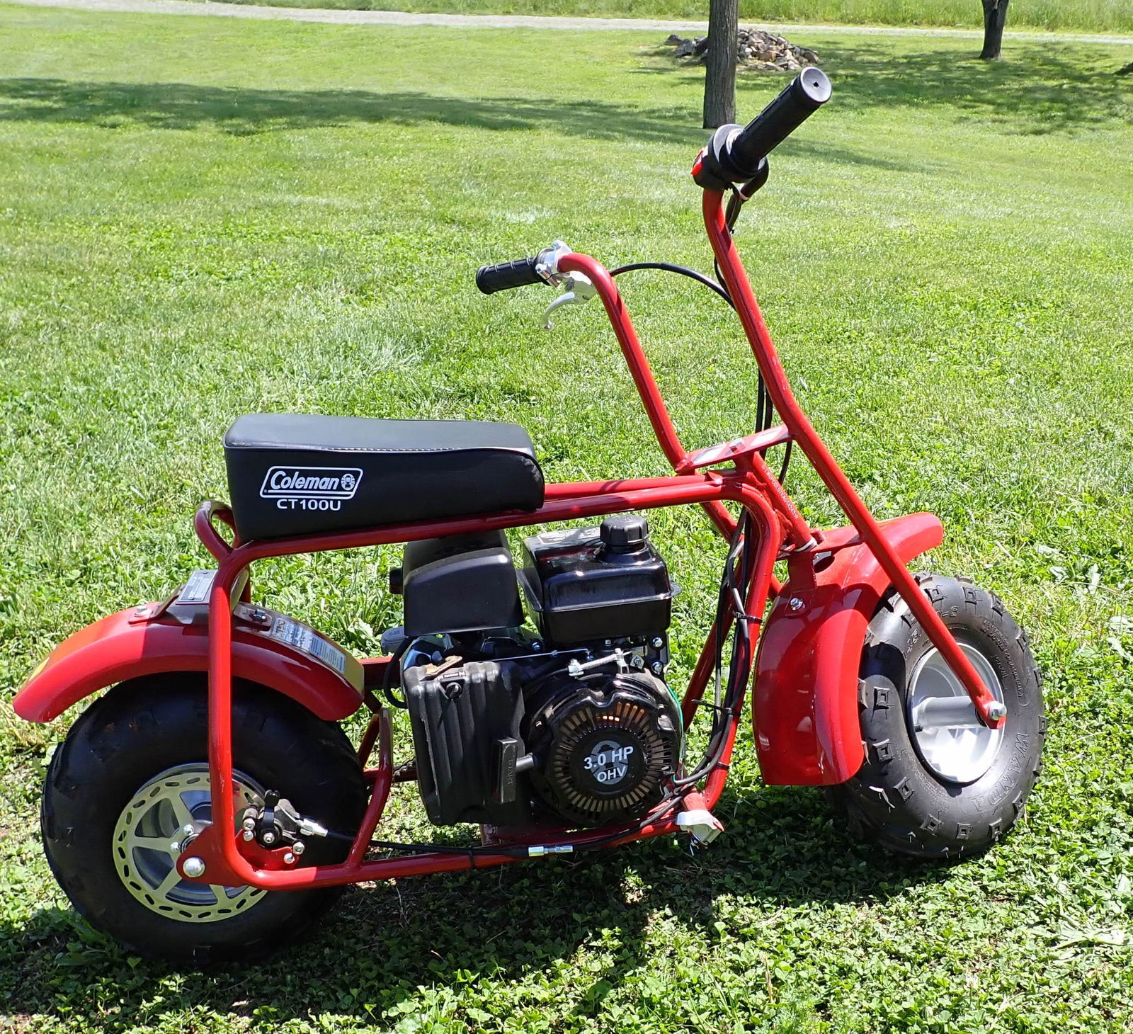 Coleman CT100U Mini Bike (1 of 7)