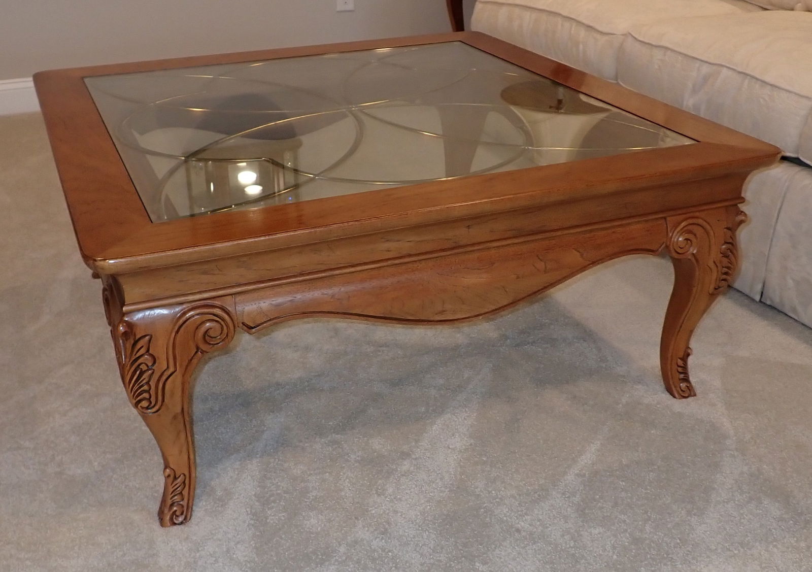 Thomasville Coffee Table (1 of 5)
