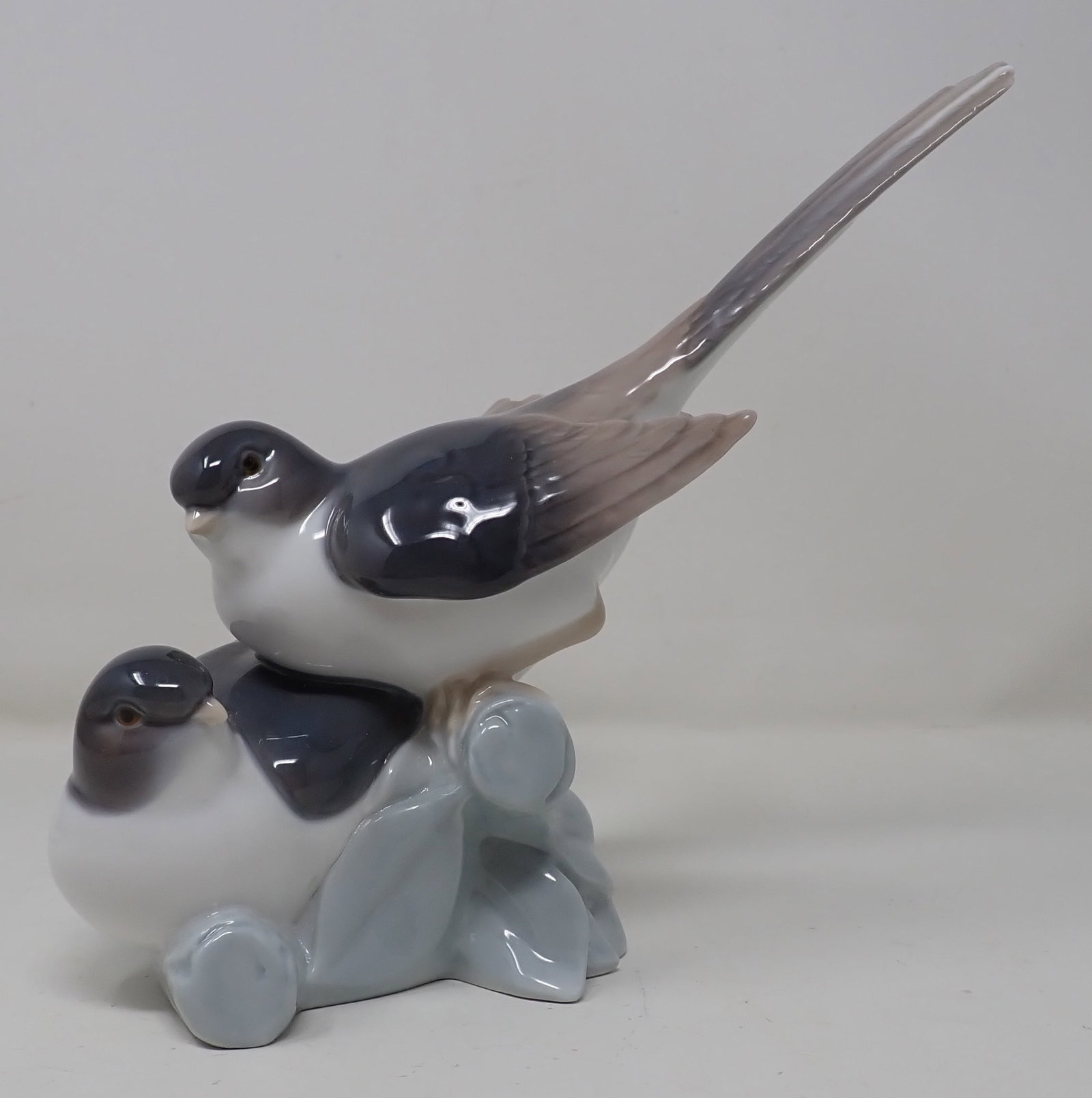 Lladro Birds: Approx 7 1/4" tall.
