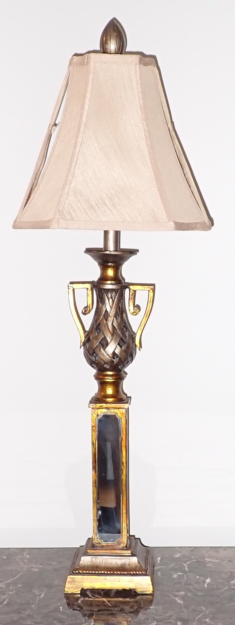 Decorator Table Lamp (1 of 1)