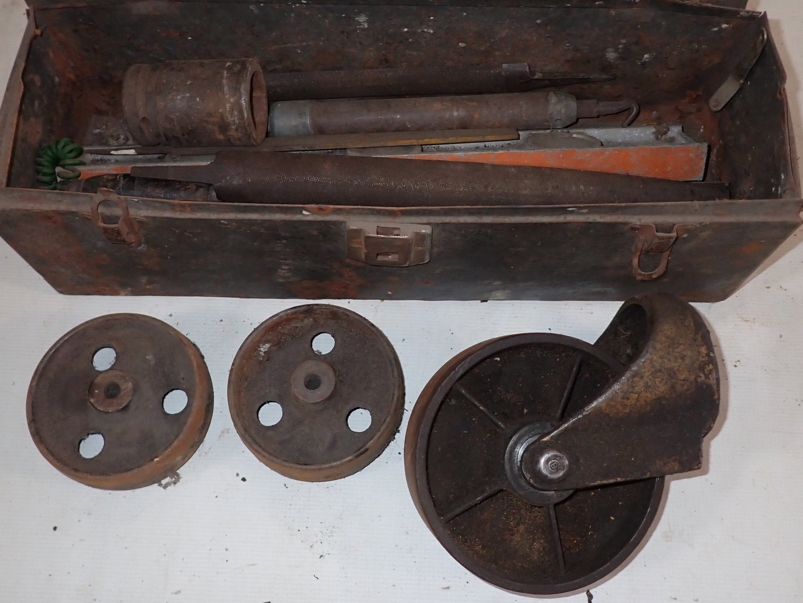 Steel Pulleys Industrial Cart Wheel Misc Tools (1 of 1)