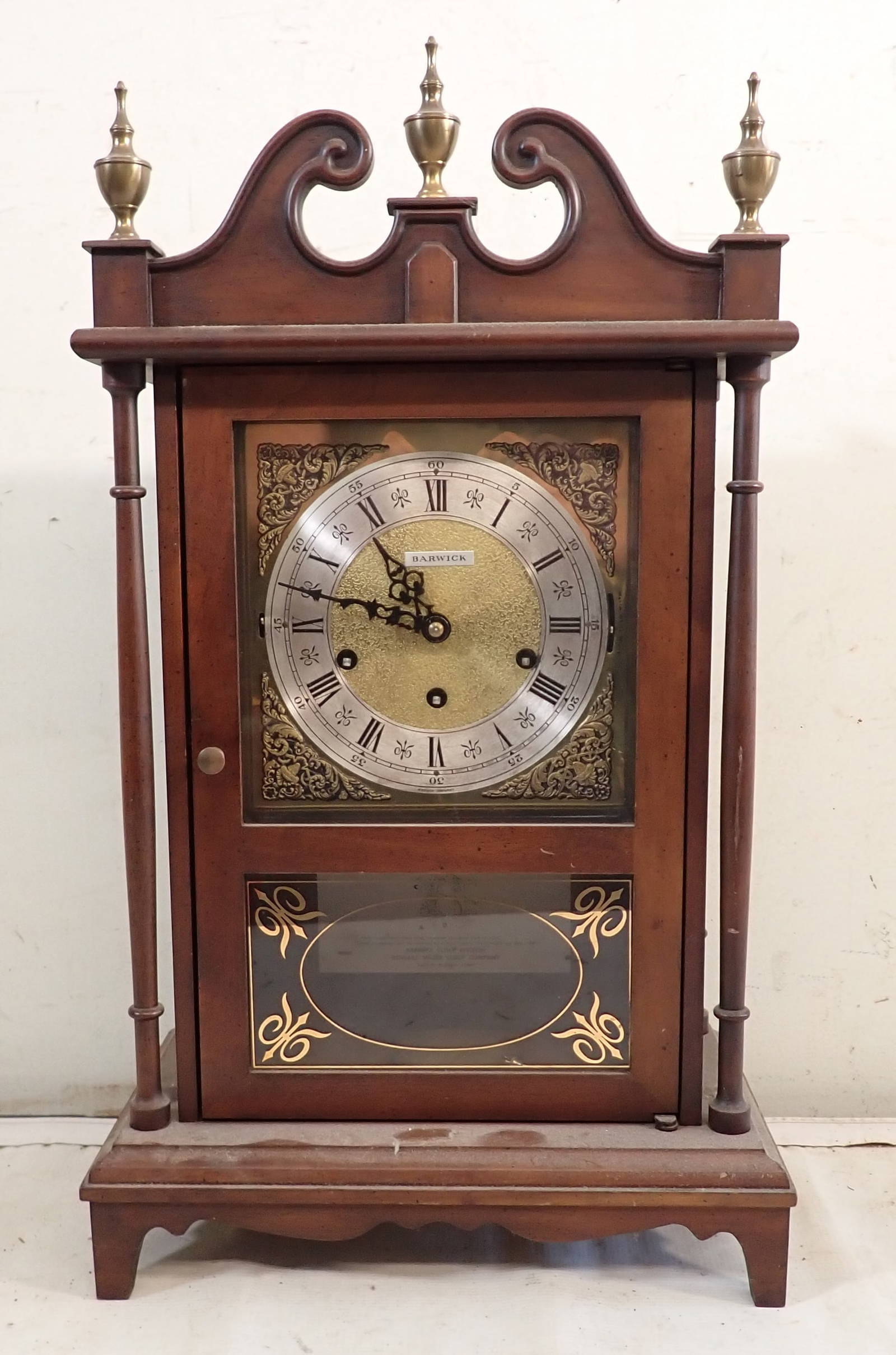 Barwick Howard Miller Mantle Clock Auction