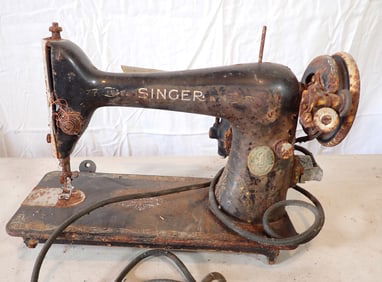 Singer Sewing Machine