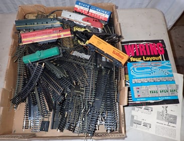 HO Scale Trains & Track