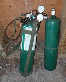 Oxygen Bottles & Regulators