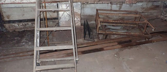 Ladder & Scrap Iron