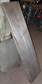 2 Wood Planks