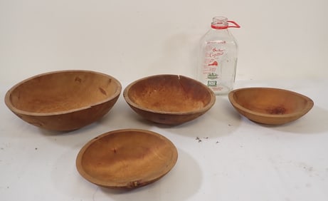 4 Wooden Bowls & Milk Bottle