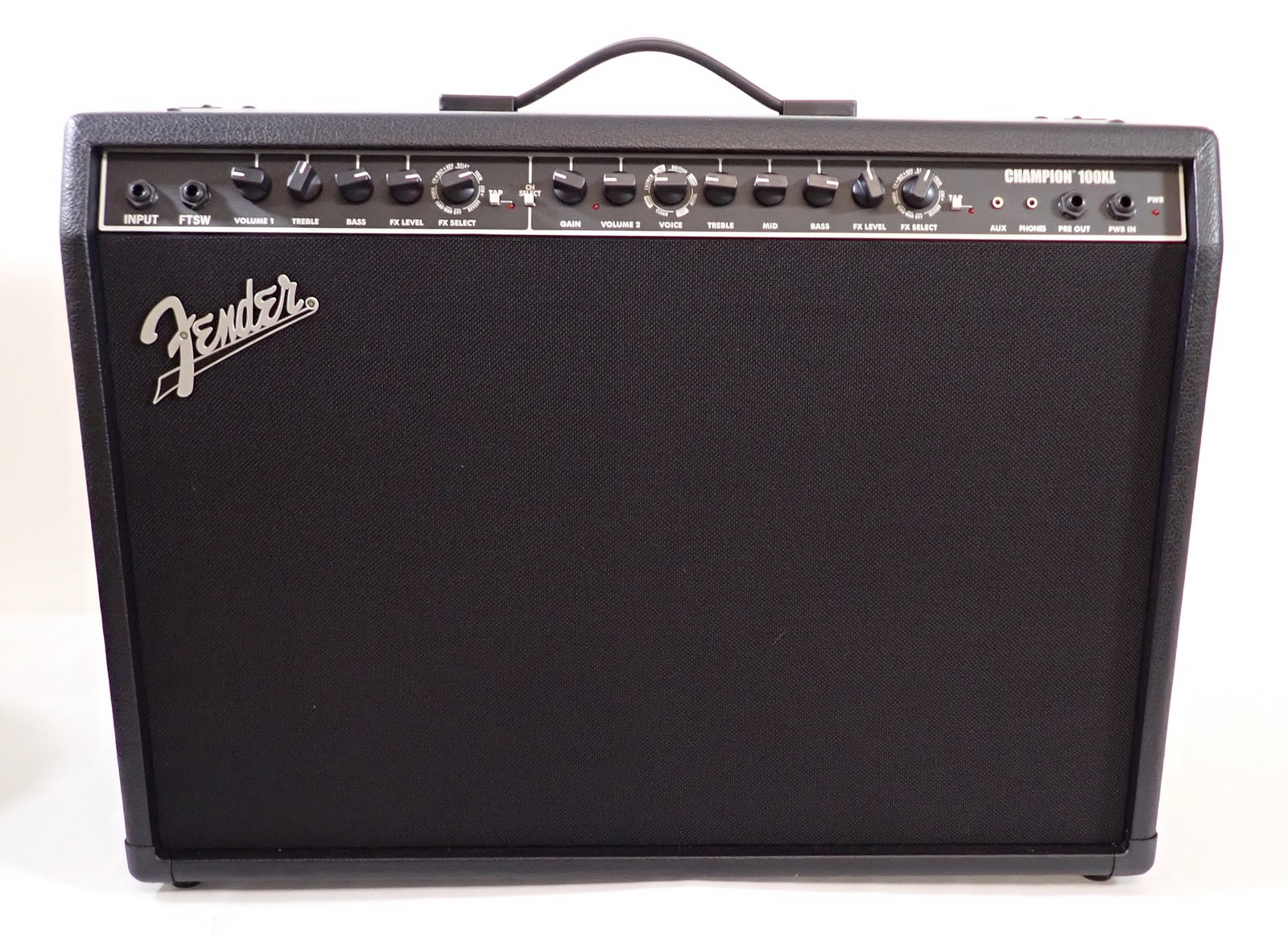 Fender Champion 100XL Guitar Amplifier (1 of 14)