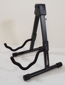 Amazonbasics Guitar Stand