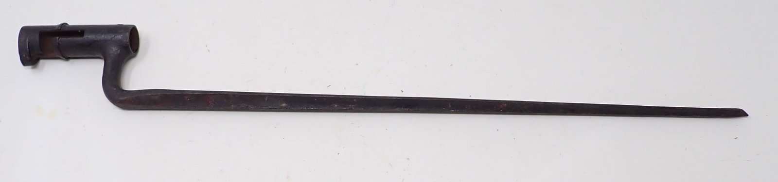 Bayonet: Approx 19 1/4" long