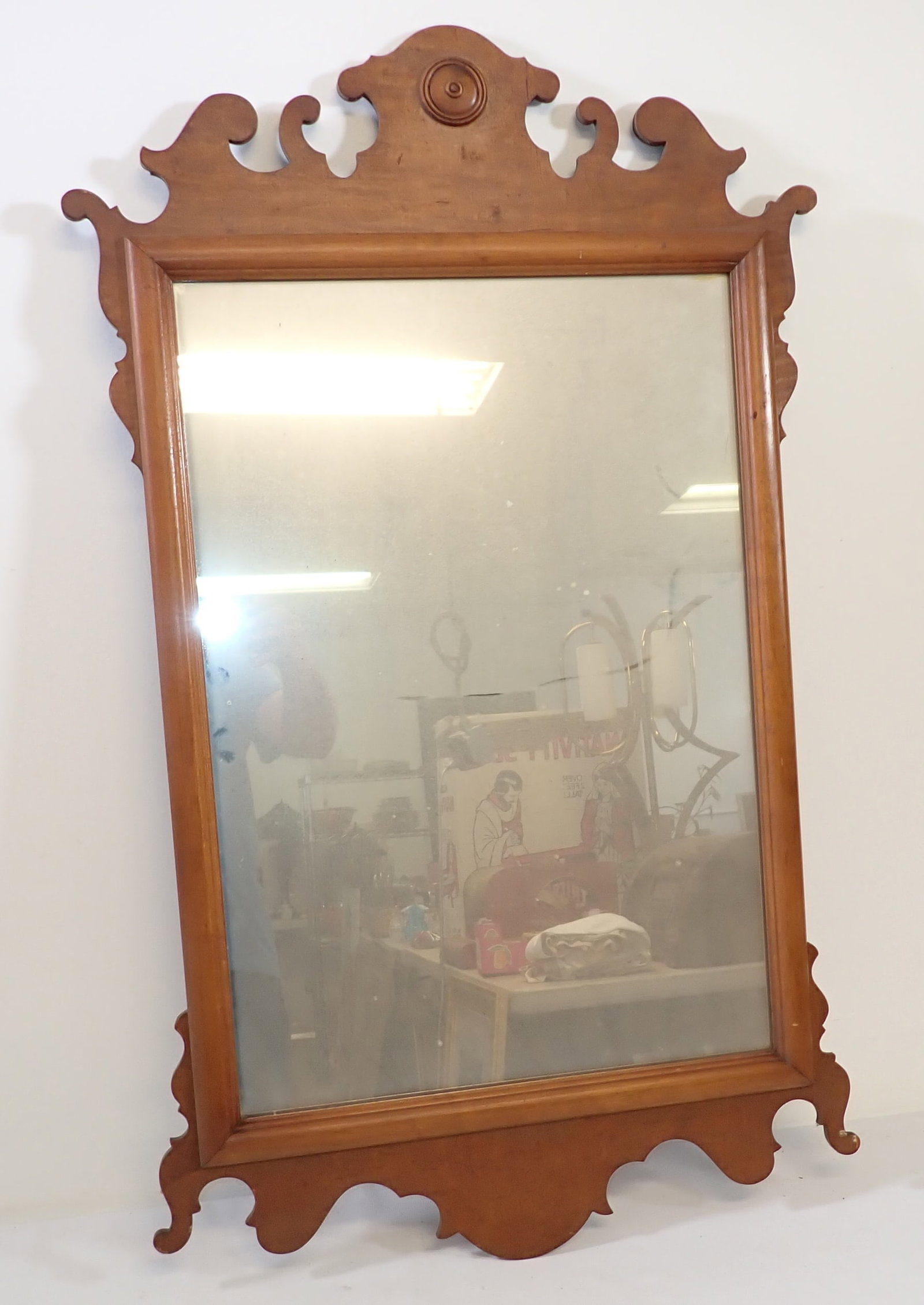 Chippendale Style Mirror: Approx 23" x 38 3/4". No shipping !