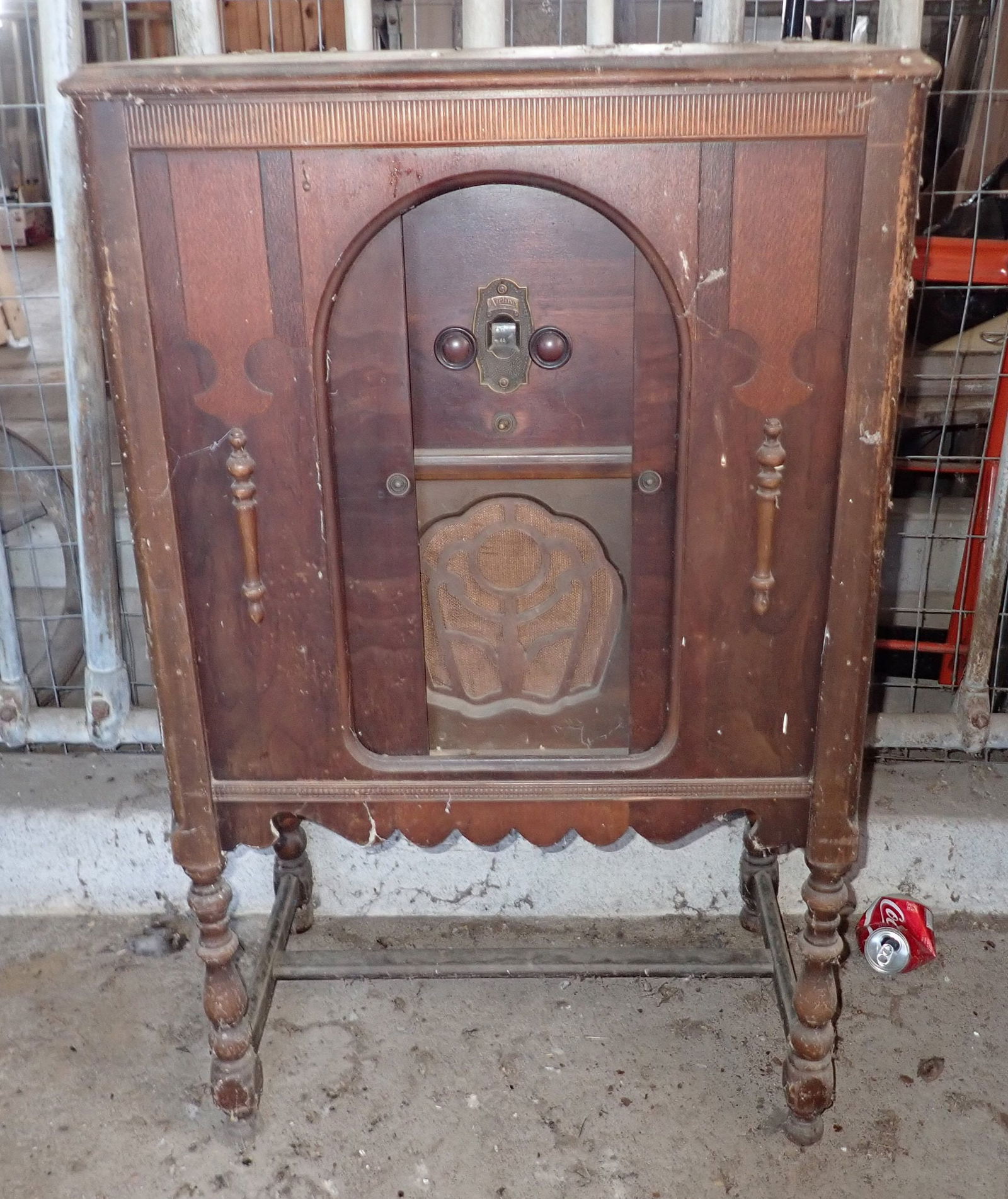 Airline Console Radio (1 of 8)