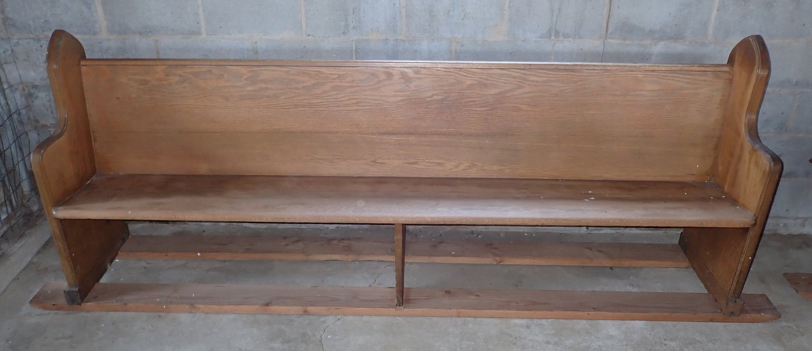 Church Pew: Apprx 19 3/4" x 8'5" x 40" tall. It is mounted on 2x6's. Pick up and remove AFTER 1pm only. No shipping ! Bring proper help to remove !