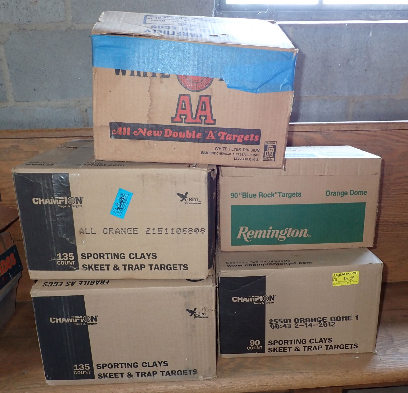 5 Boxes of Clay Pigeons / Sporting Clays: No shipping ! Pick up and remove before 1pm only