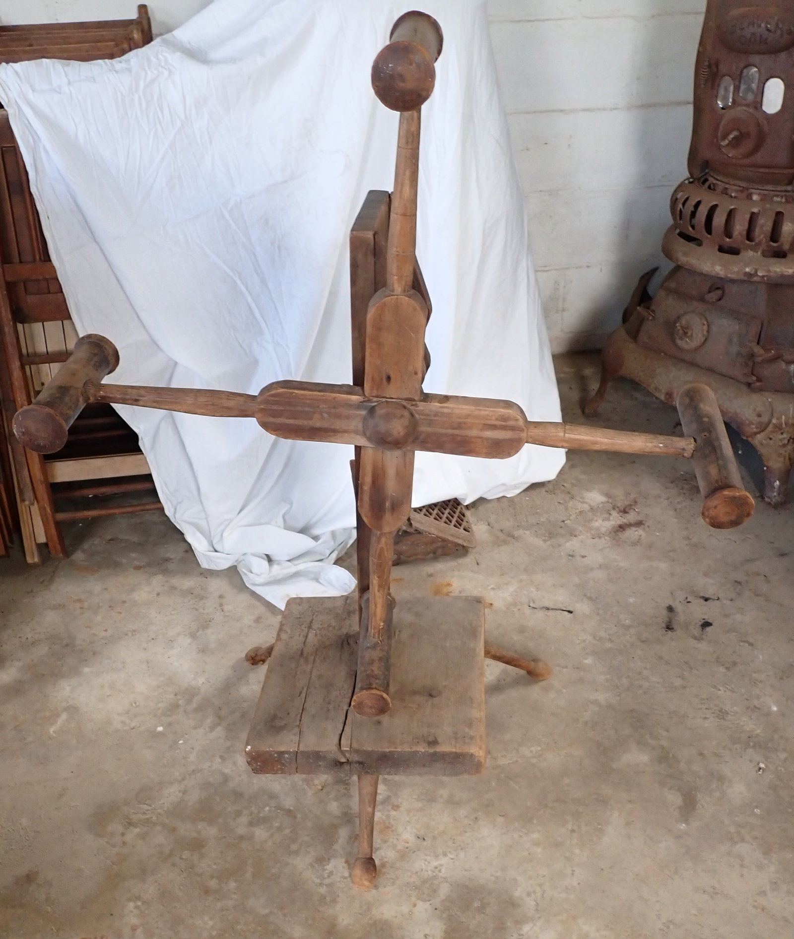 Yarn Winder: Approx 28" in diameter and 41" tall. No shipping !