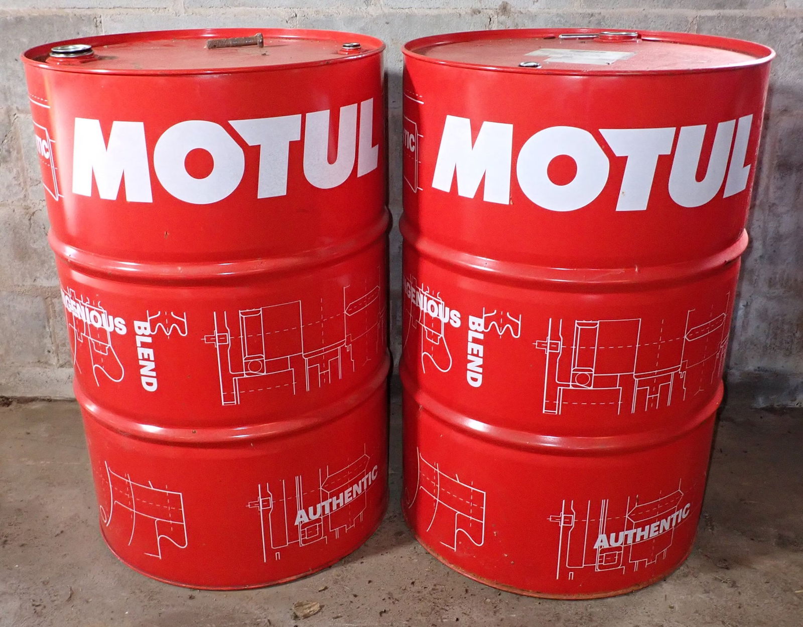2 Motul 55 Gallon Oil Drums: Empty ! No shipping