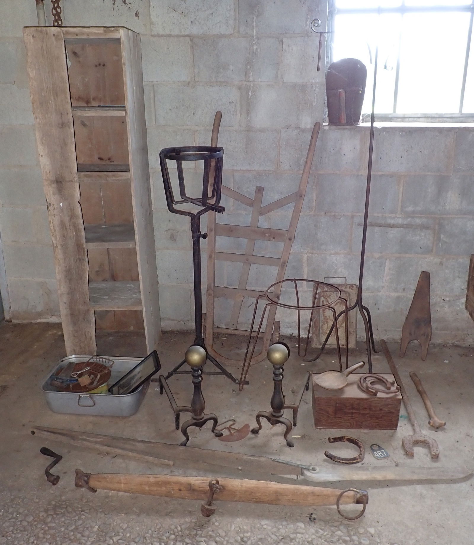 Apple Butter Paddle Plant Stand Single Tree & Misc (1 of 10)