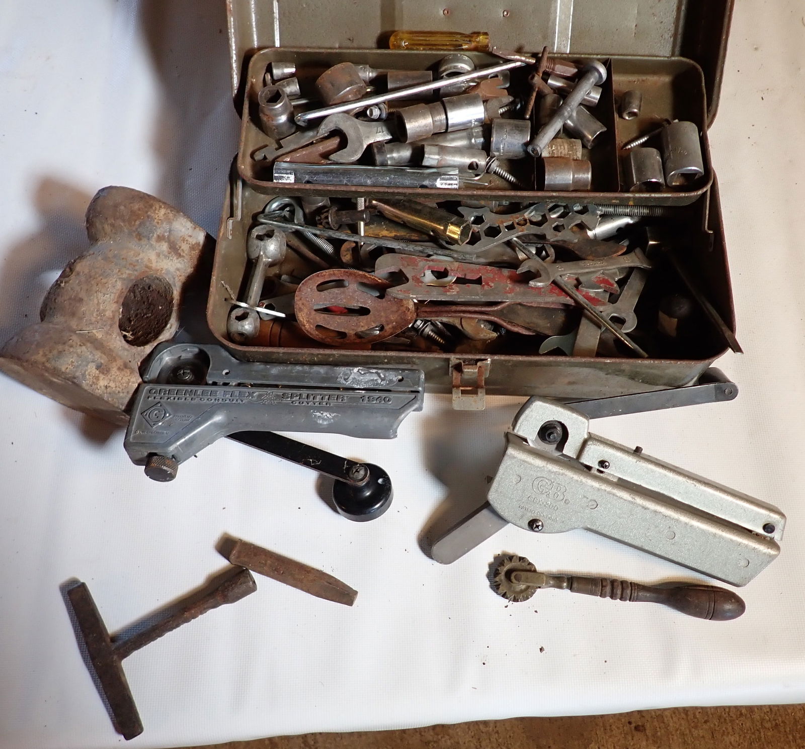 Tools incl Greenlee Splitter (1 of 3)