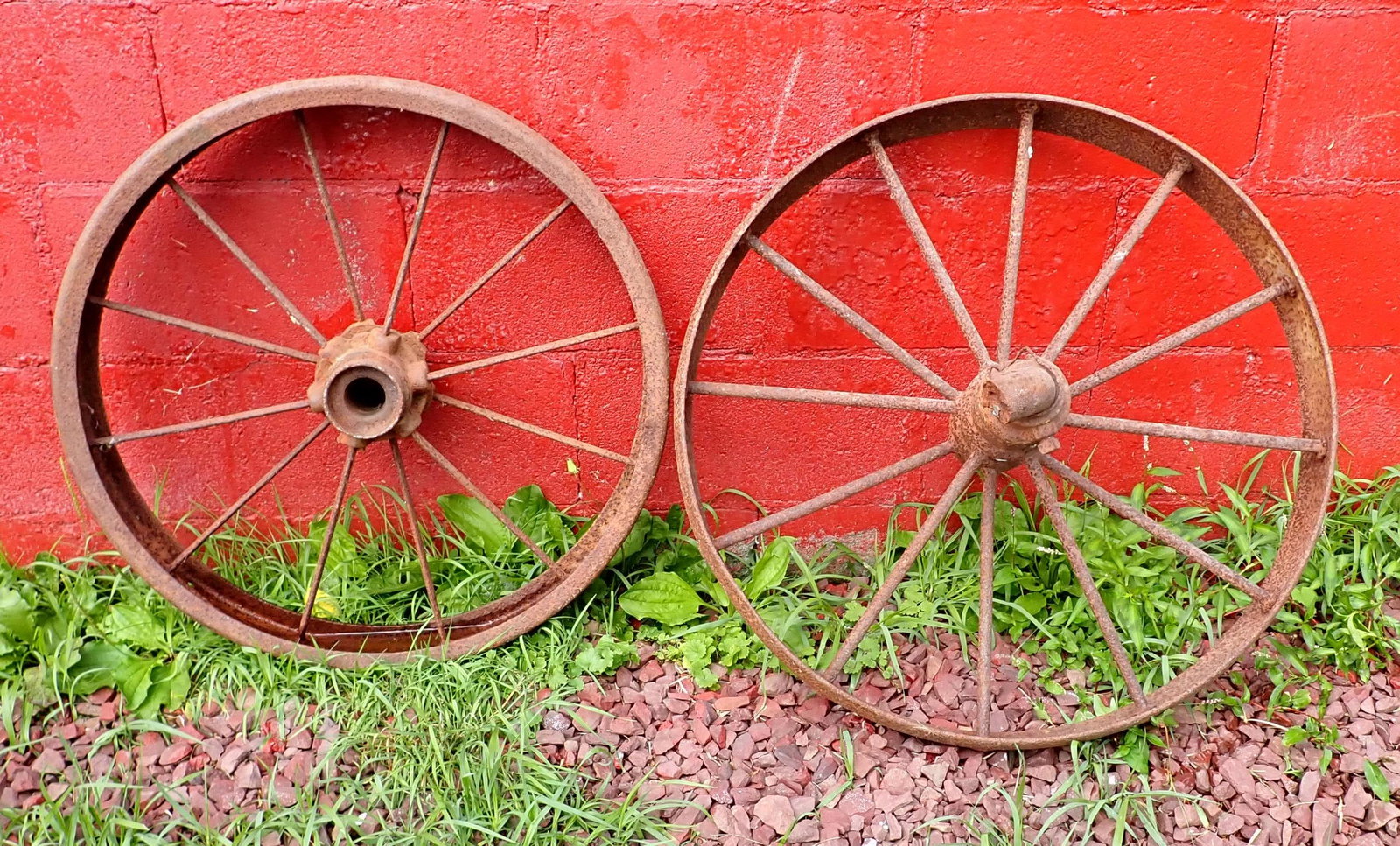 Steel Wheels: Largest is approx 27" in diameter. No shipping