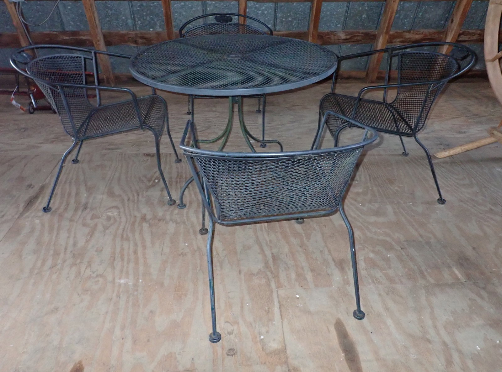 Patio Set: Table is apprx 40" in diameter. No shipping