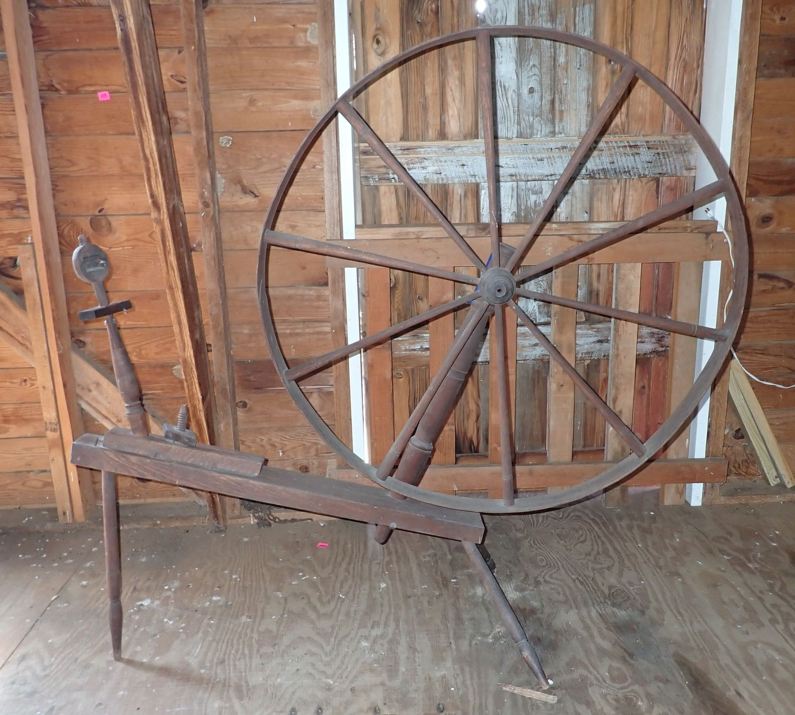 Spinning / Walking Wheel (1 of 3)
