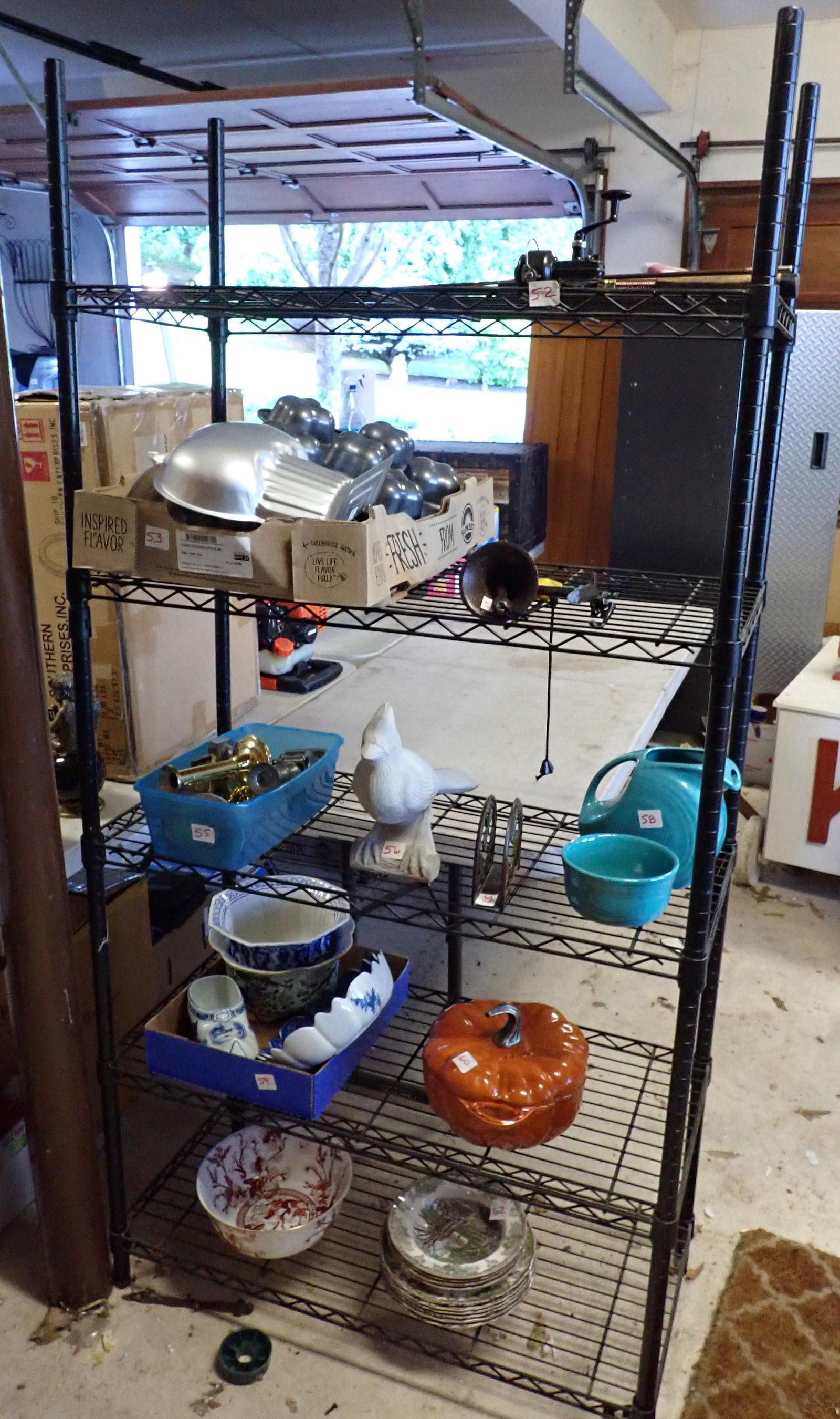 Metal / Wire Shelf (1 of 2)