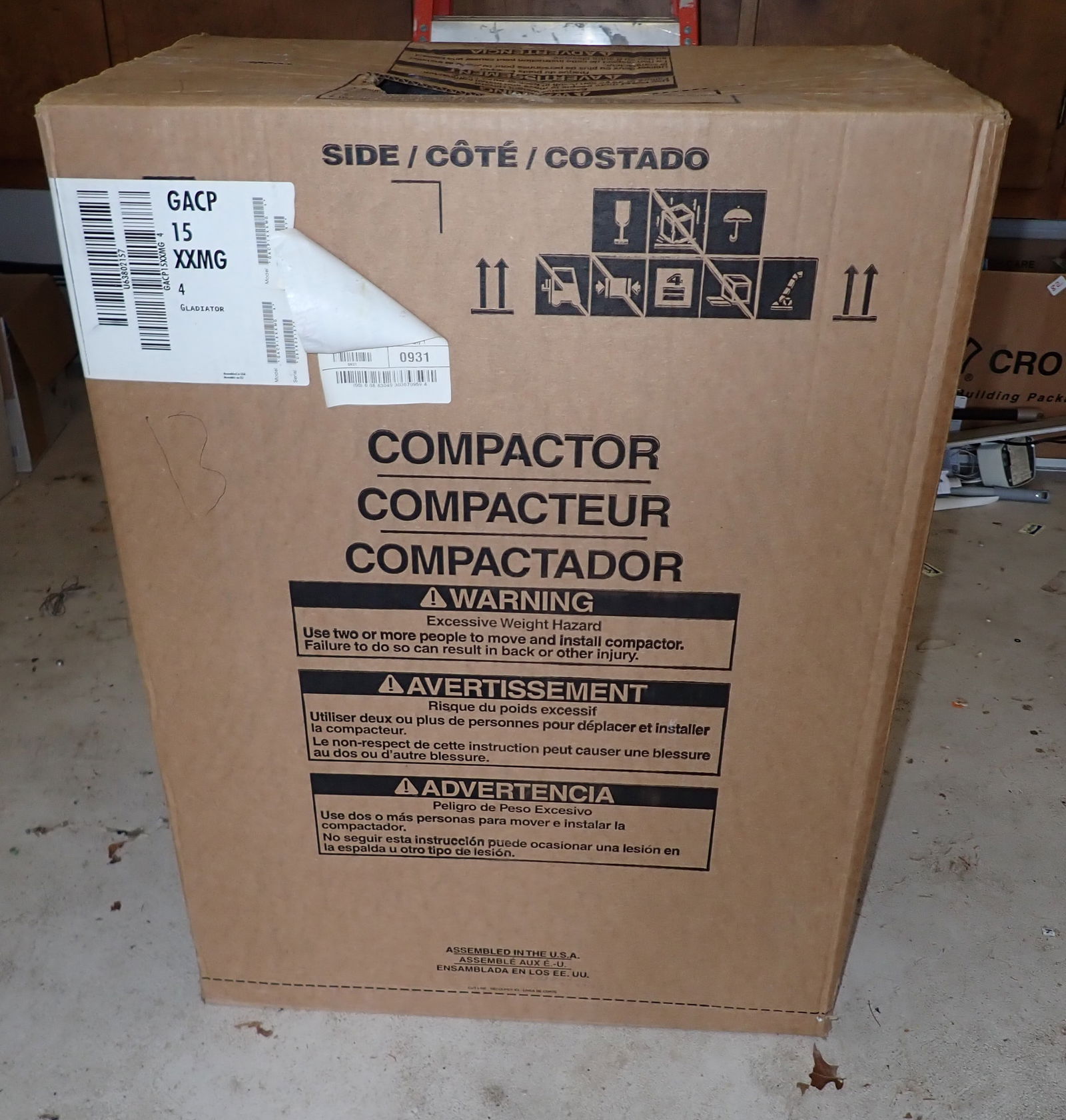 New !! Gladiator Trash Compactor Auction