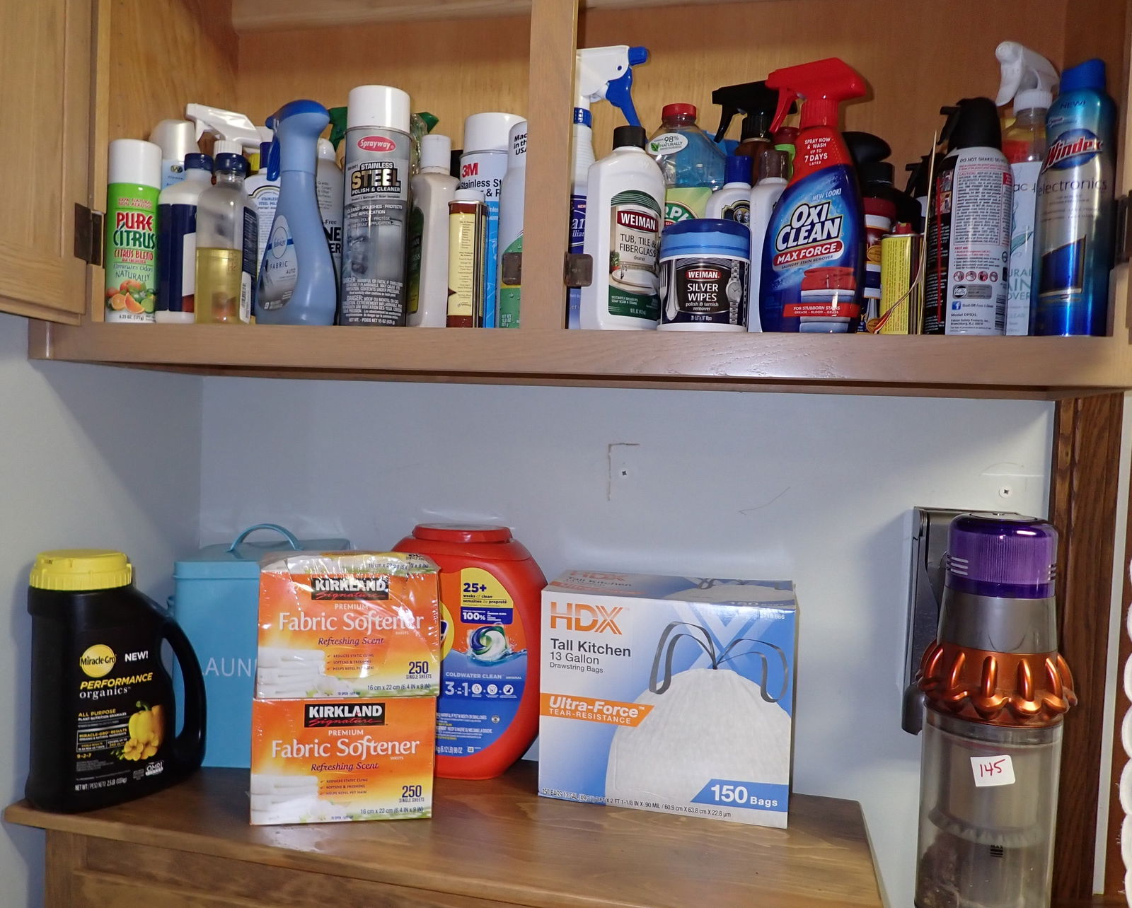 Laundry & Misc Cleaning Supplies (1 of 7)