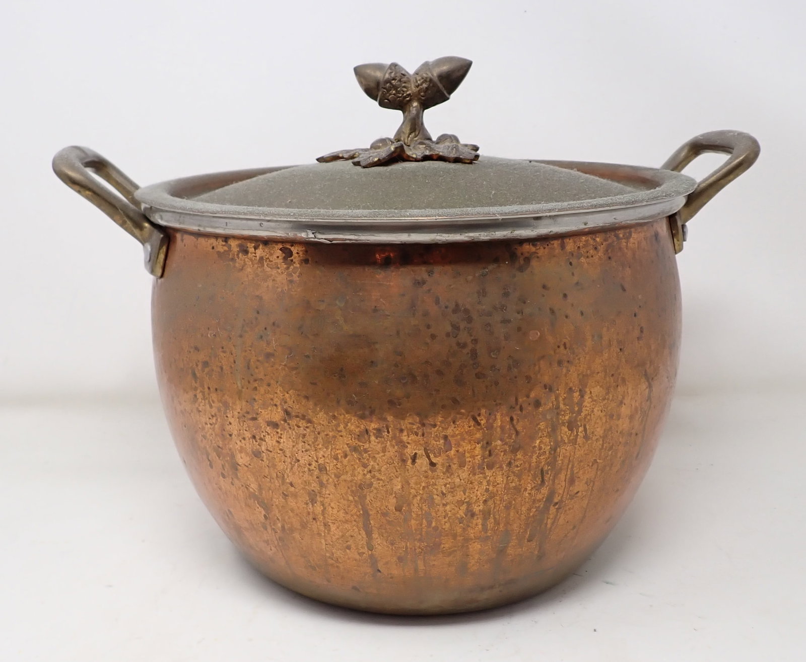 Ruffon 7 1/2 Qt Hammered Copper Stock Pot (1 of 7)