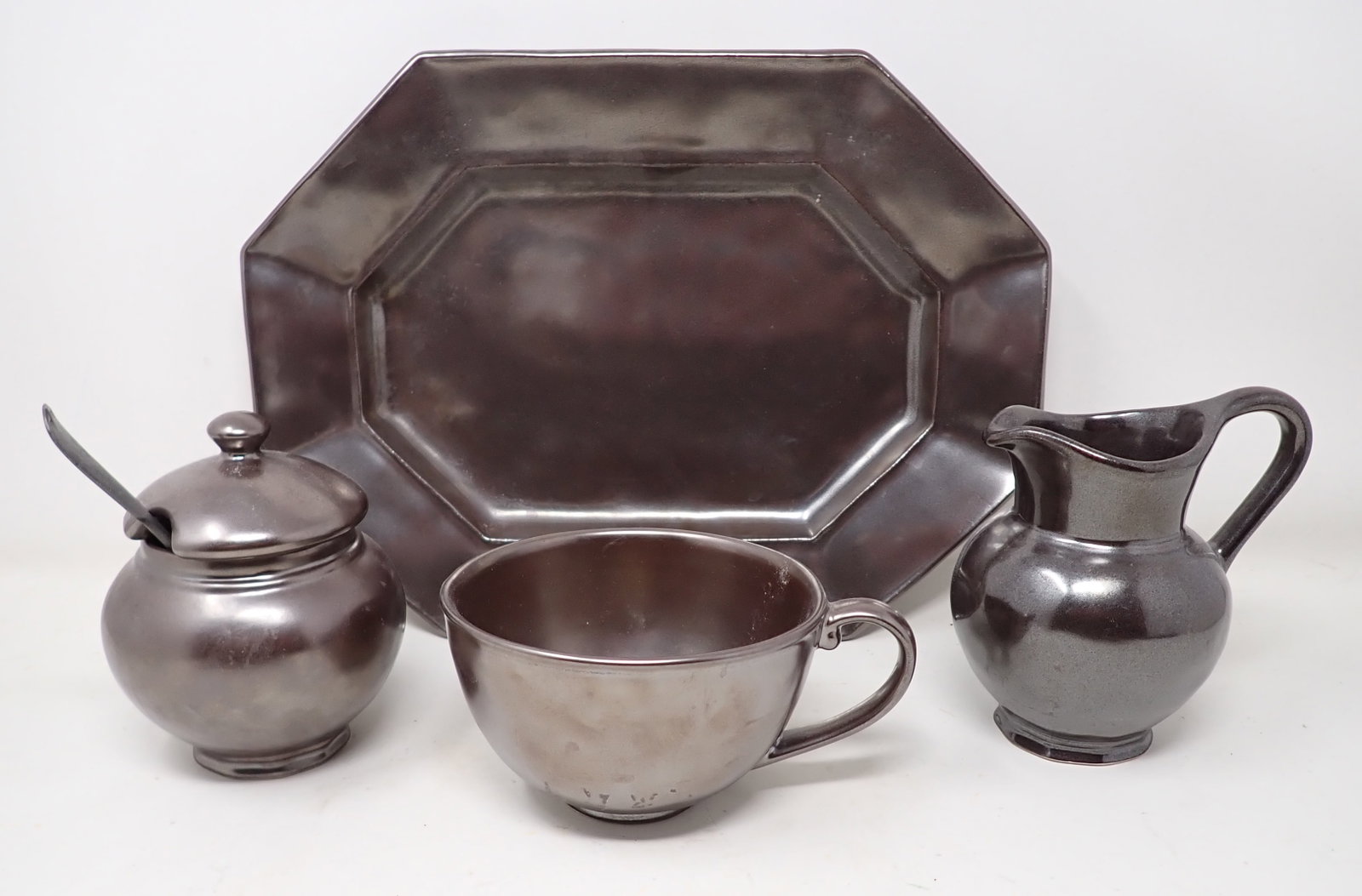 Juliska Tea Set: Comes with 2 cups ( found another one after photos were taken). Tray is approx 8 7/8" x 12" and is not signed.