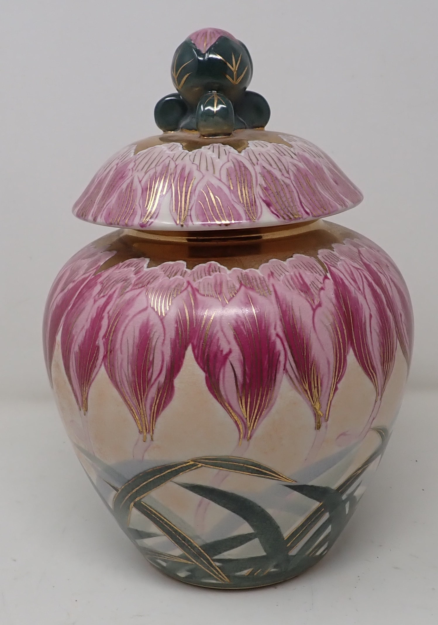 Kutani Satsuma Ginger Jar (1 of 4)