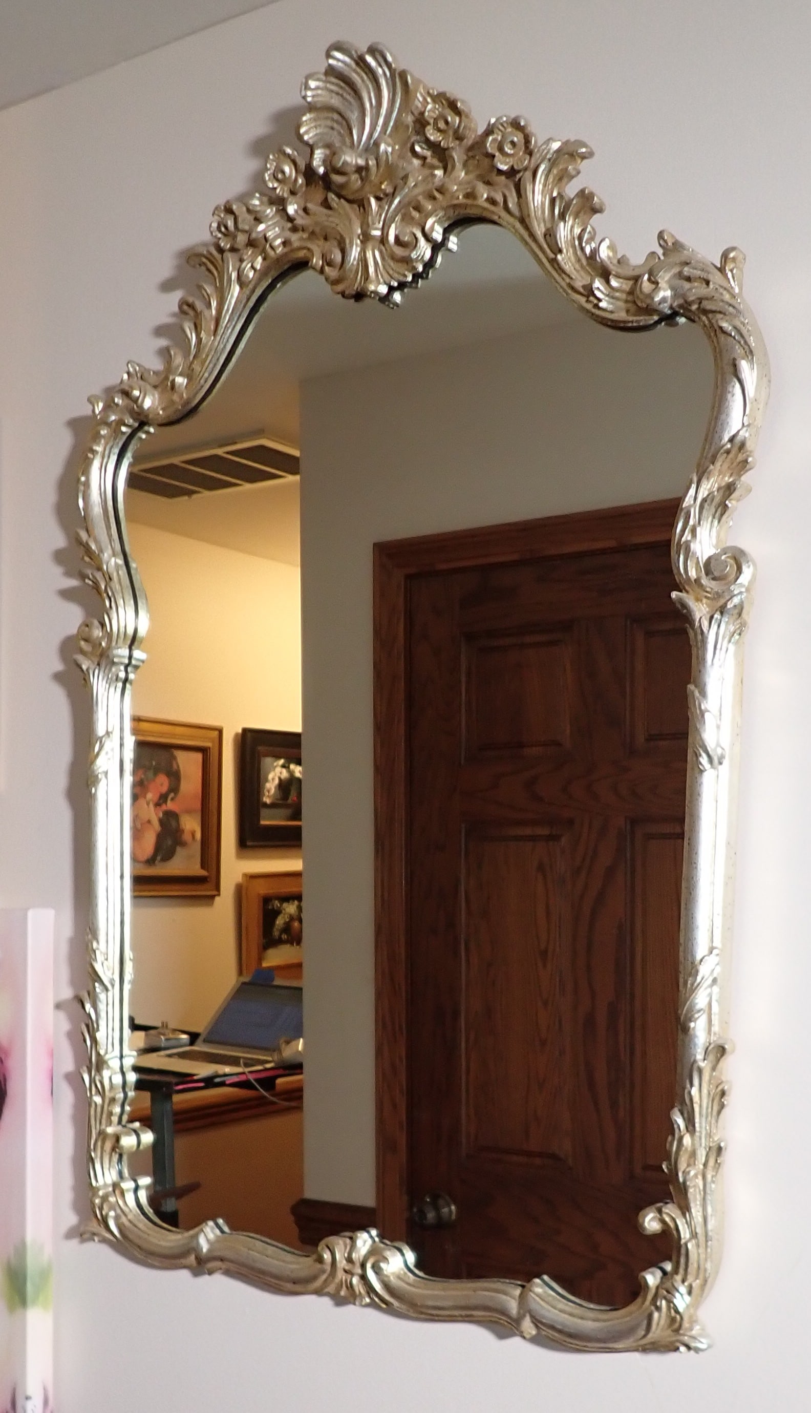Decorator Wall Mirror: Approx 30" x 46 1/2". NO SHIPPING !