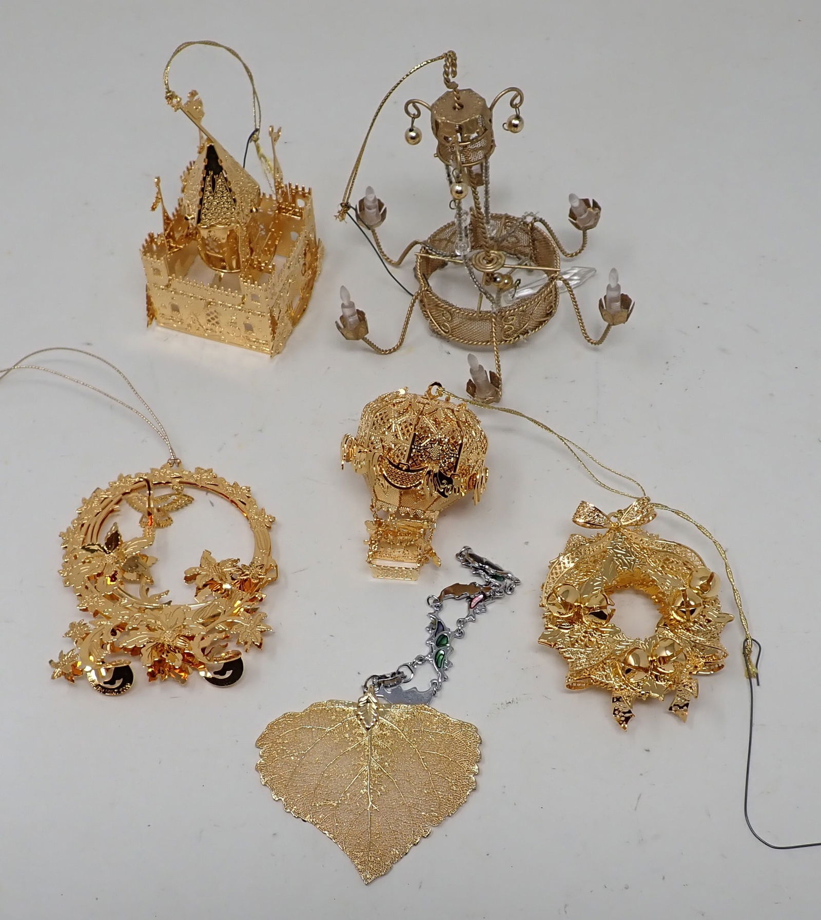 Danbury Mint Christmas Ornaments: We do not guarantee they are all Danbury Mint. Sold as pictured