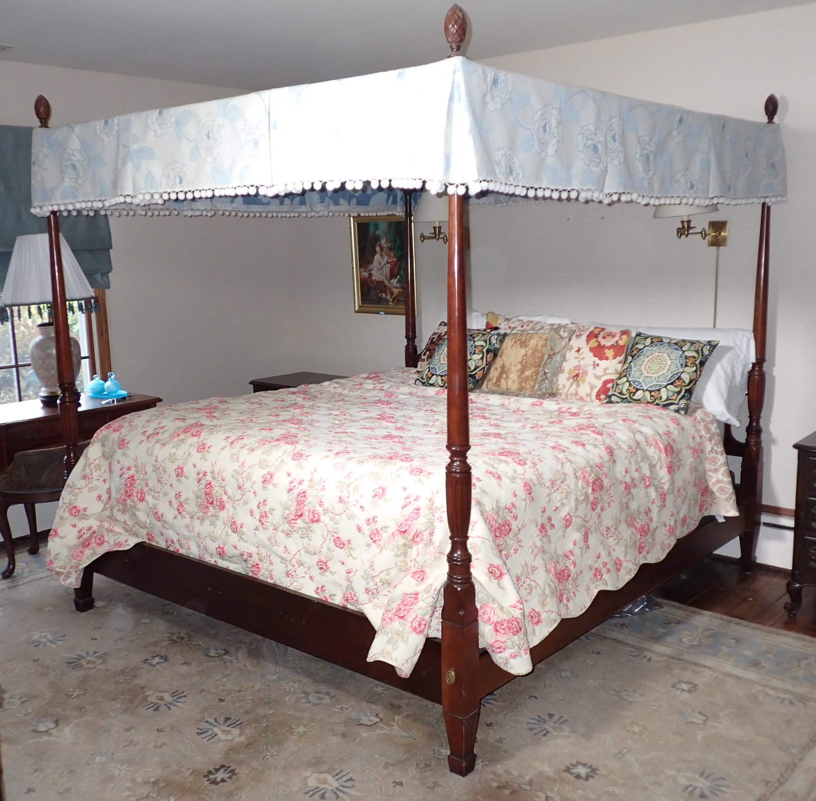 King Size Canopy Bed: Overall Measurements are approx 81 3/4" x 87" x 81 1/2" tall. No shipping ! Bring help to take apart and remove. Pick up and remove between 1pm and 3pm only !!