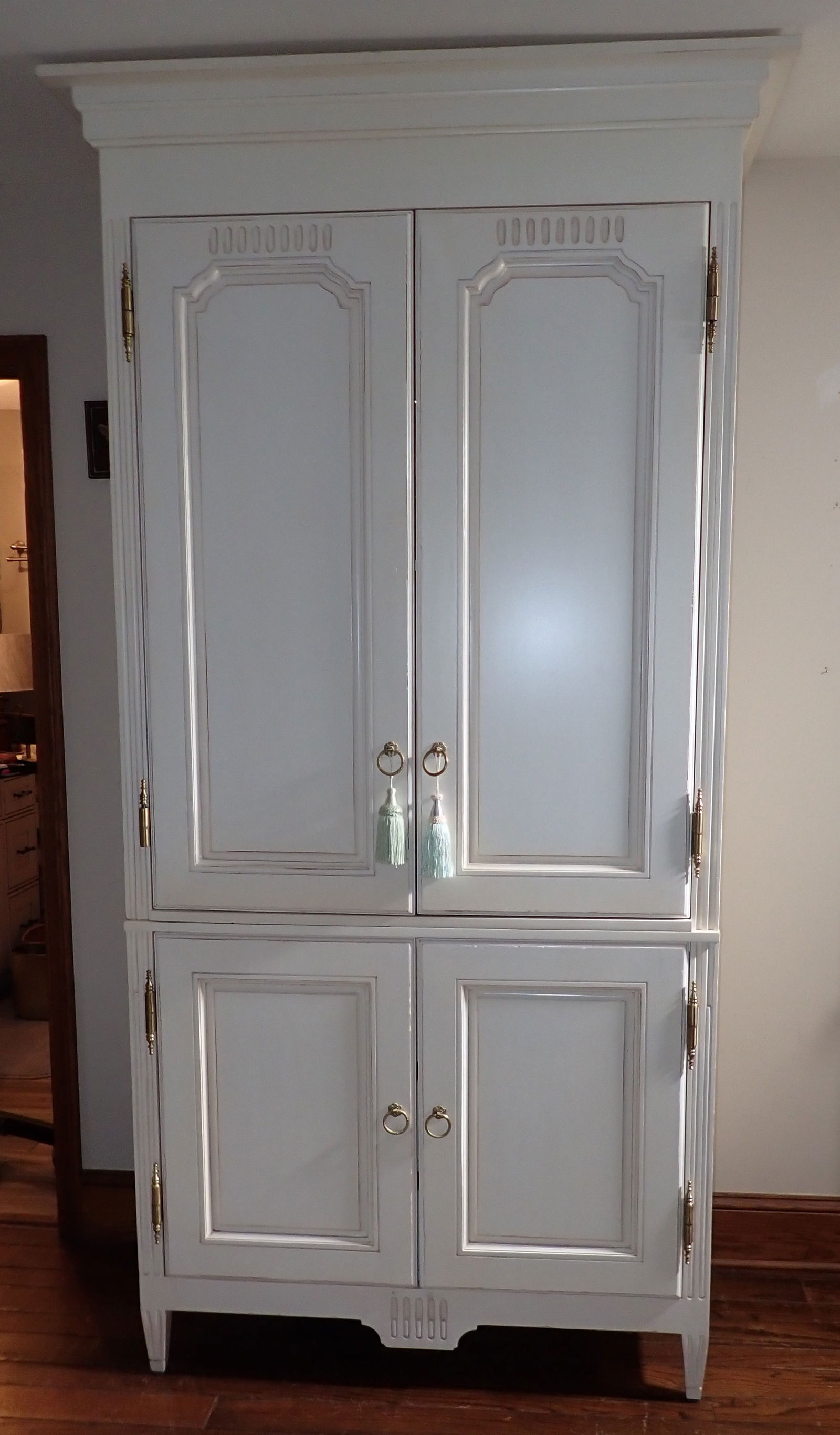 Somerset Bay Wardrobe (1 of 3)