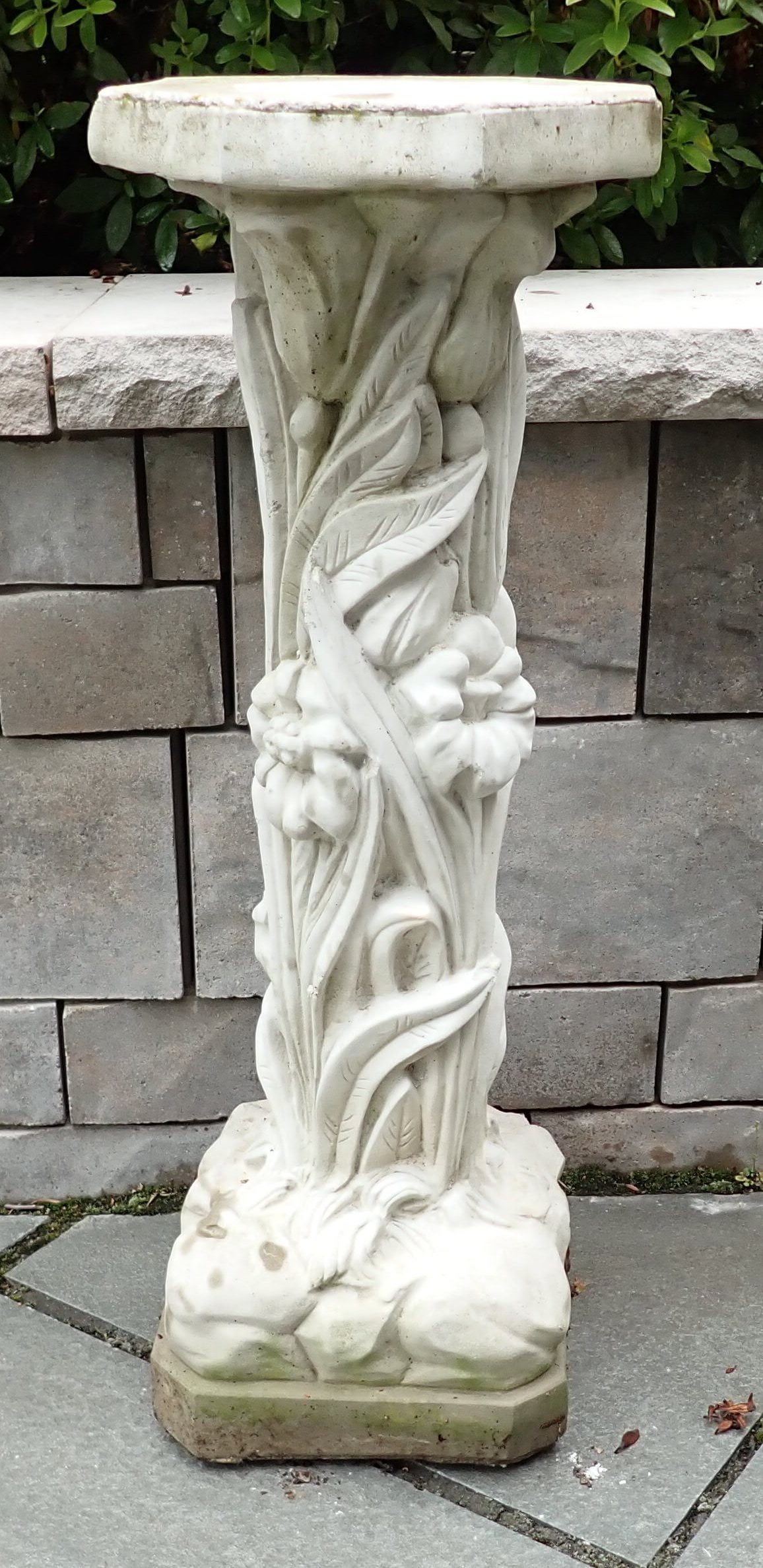 Concrete Flower Plant Stand / Pedestal: Approx 9" x 9" x 27" tall. No shipping !!