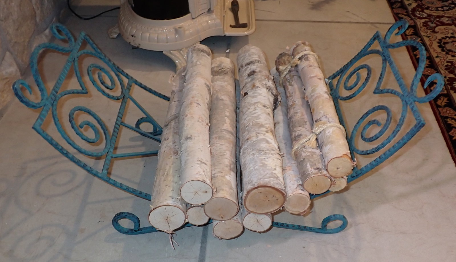 Log Holder: Approx 14" x 29 1/4" x 13 3/4" tall