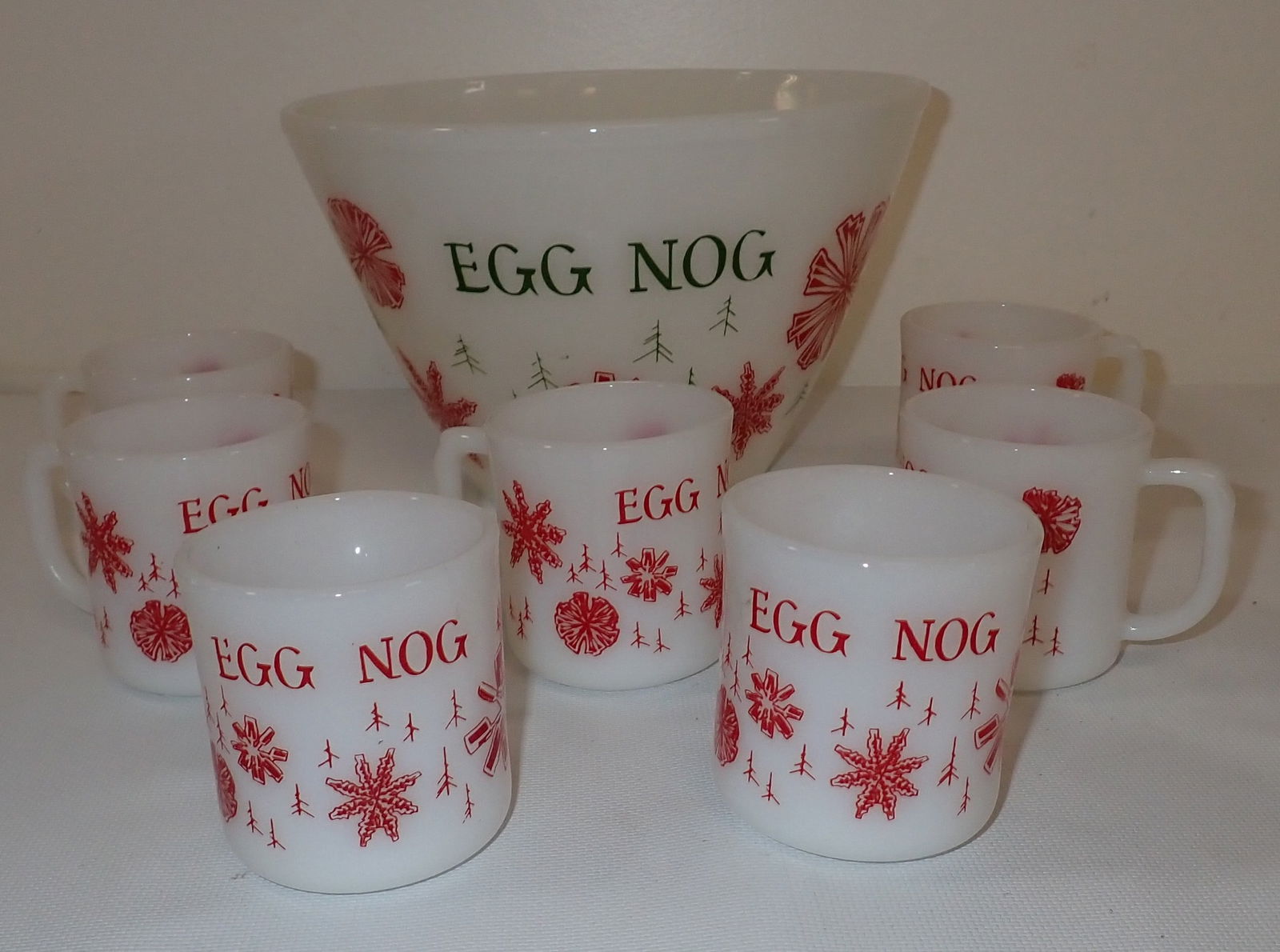 Fire King Egg Nog Bowl & Mugs (1 of 2)