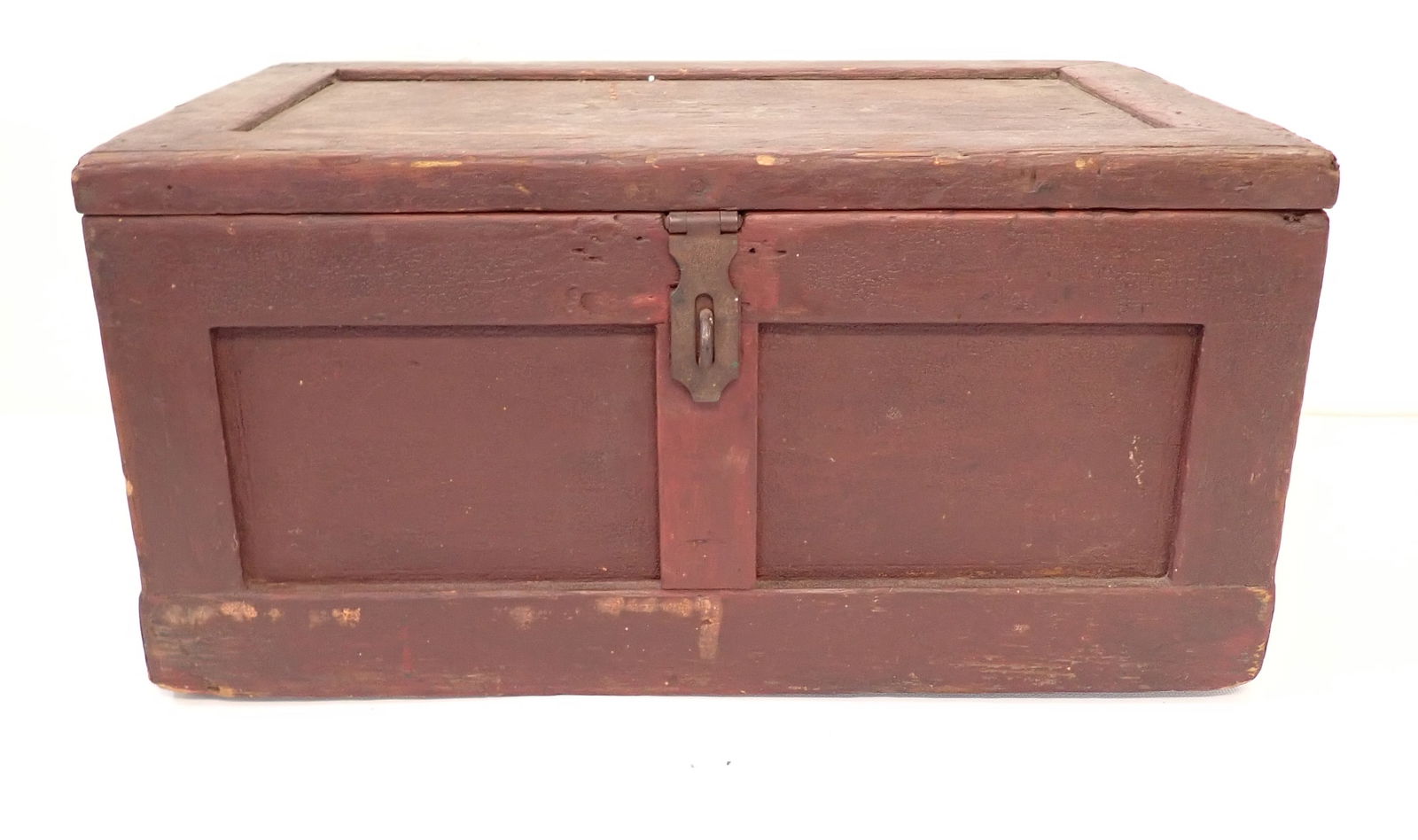 Tool Chest in Red Paint (1 of 7)