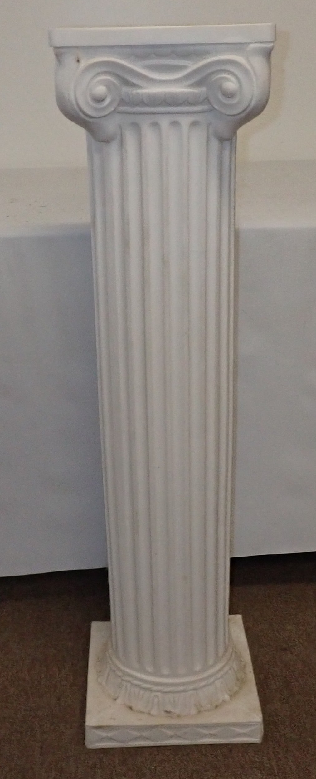 Composite Column Plant Stand (1 of 3)